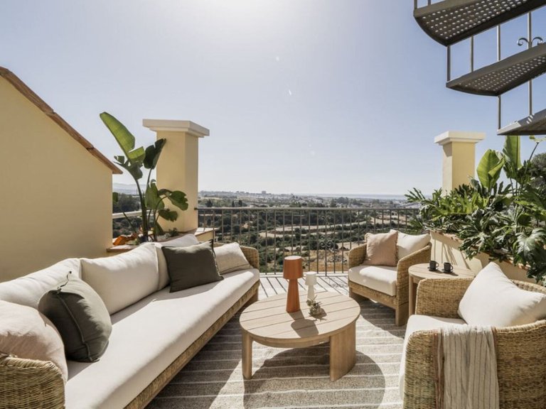 Penthouse for Sale in Benahavis, Malaga 2