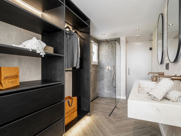Penthouse for Sale in Benahavis, Malaga 14
