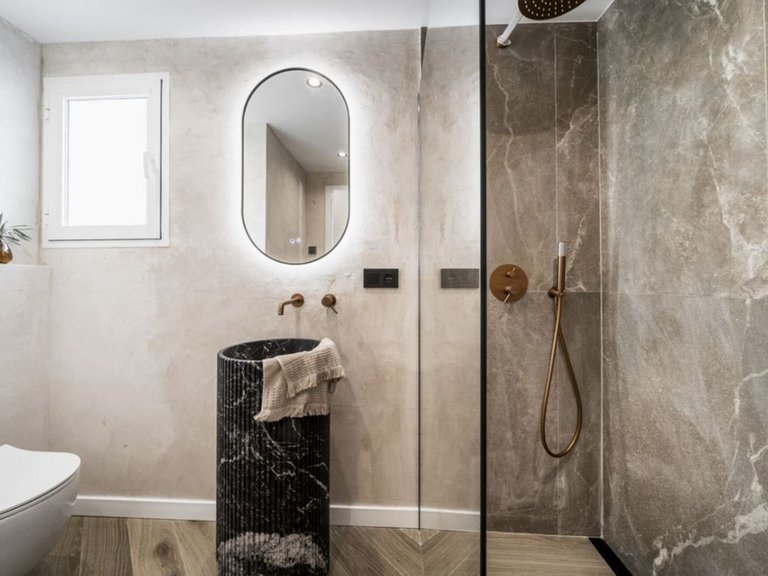 Penthouse for Sale in Benahavis, Malaga 16