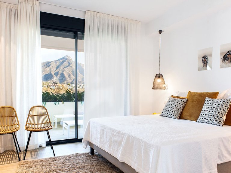 Penthouse for Sale in Nueva Andalucia, Malaga 7
