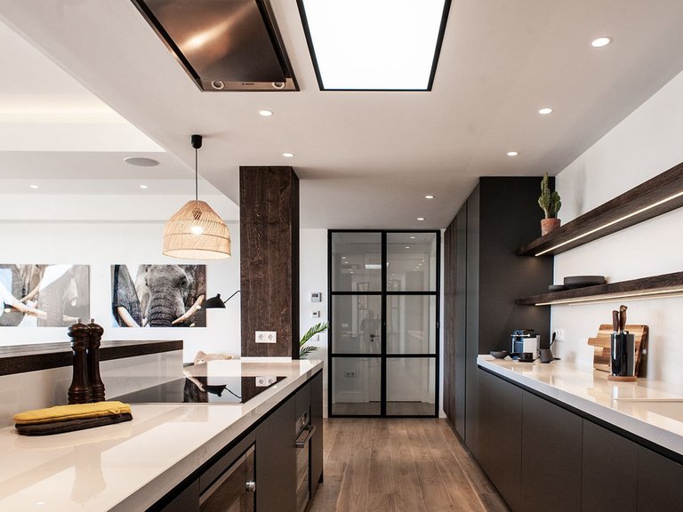 Penthouse for Sale in Nueva Andalucia, Malaga 11