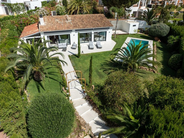 Villa for Sale in Benahavis, Malaga 11