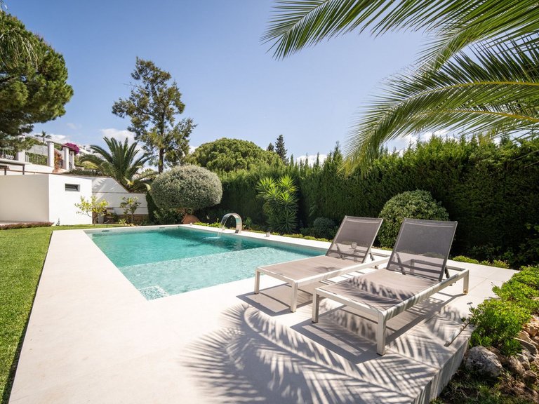 Villa for Sale in Benahavis, Malaga 19