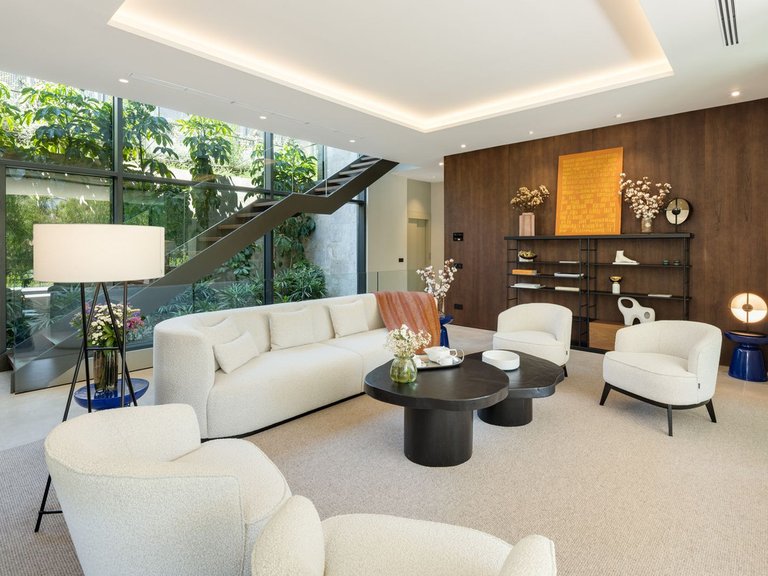 Villa for Sale in Marbella, Malaga 4
