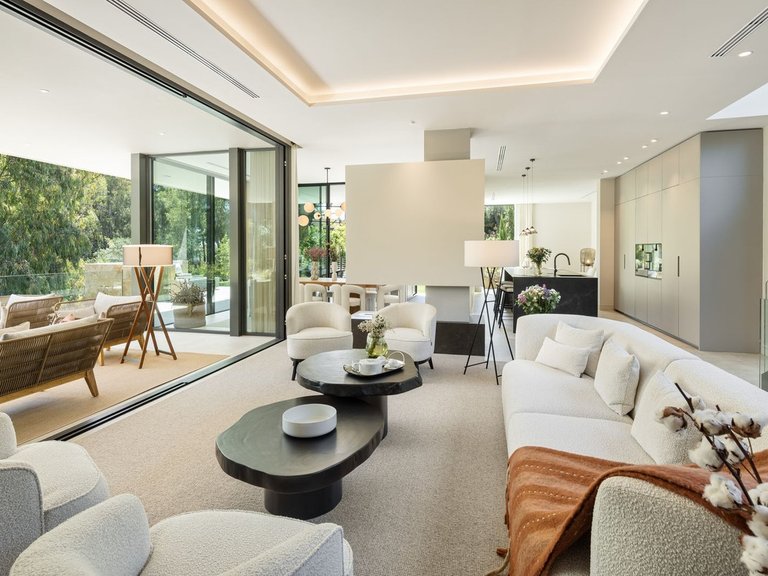 Villa for Sale in Marbella, Malaga 7