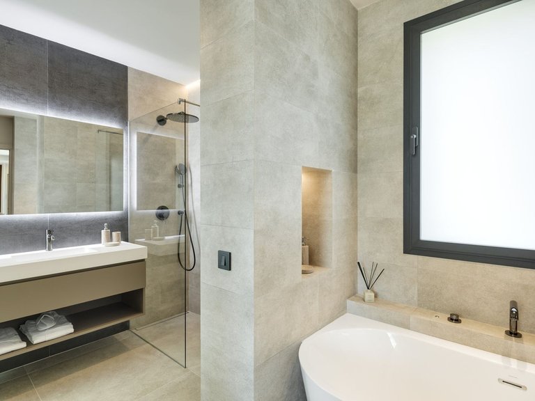 Villa for Sale in Marbella, Malaga 18