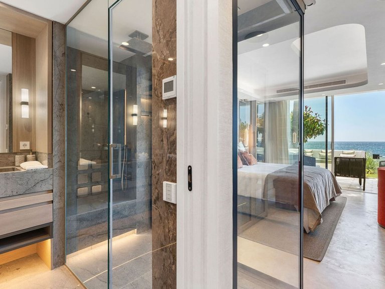 Apartment for Sale in Marbella Golden Mile, Malaga 7