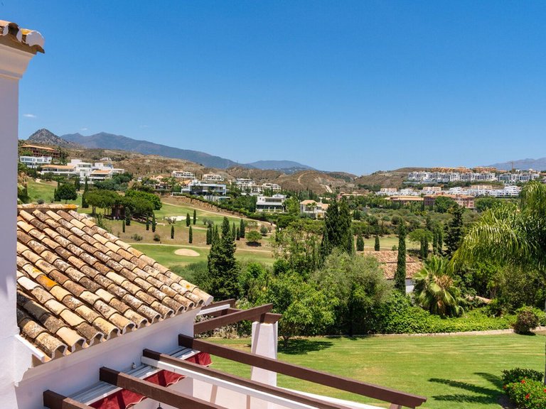 Villa for Sale in Estepona, Malaga 6