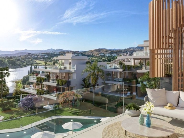 Apartment for Sale in Estepona, Malaga 2