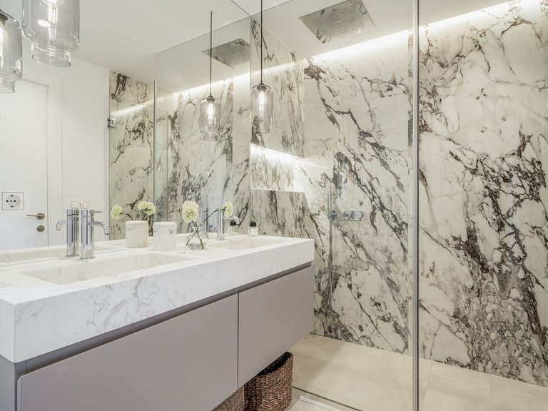 Apartment for Sale in Marbella, Malaga 9