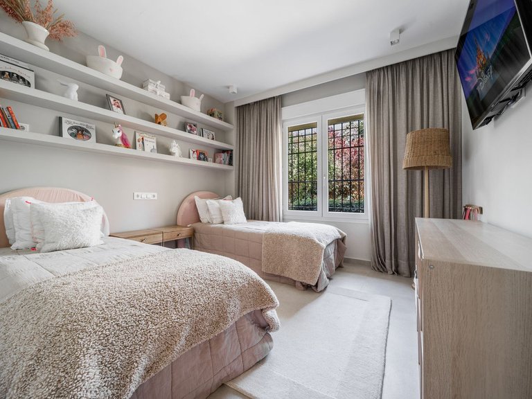 Apartment for Sale in Marbella, Malaga 12