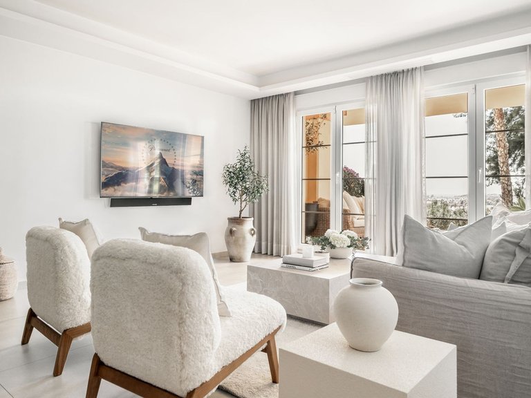 Apartment for Sale in Marbella, Malaga 16