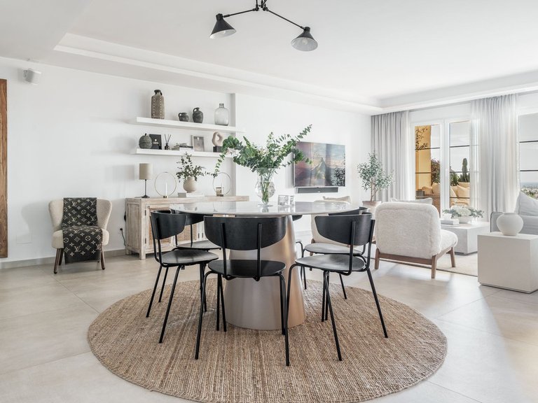 Apartment for Sale in Marbella, Malaga 18