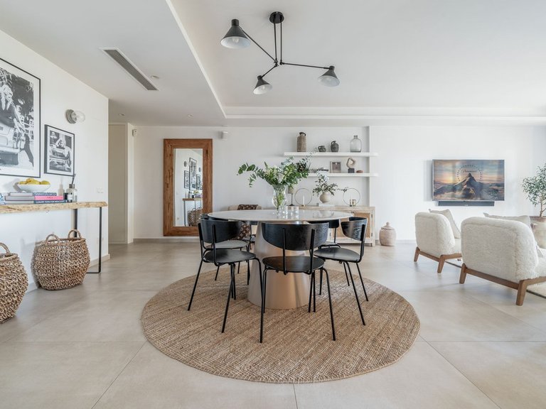Apartment for Sale in Marbella, Malaga 20
