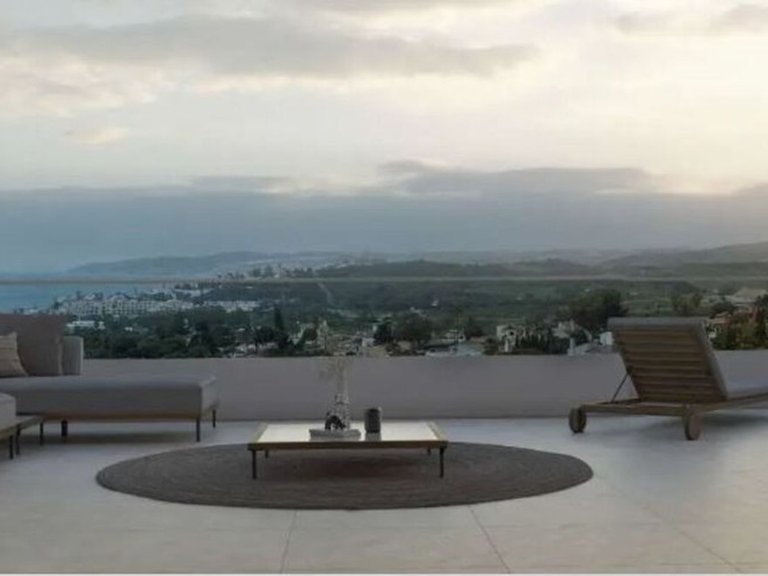 Apartment for Sale in Estepona, Malaga 1