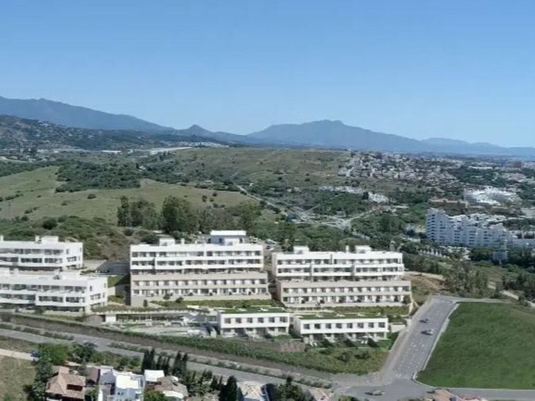 Apartment for Sale in Estepona, Malaga 2