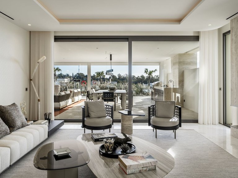 Apartment for Sale in Marbella Golden Mile, Malaga 5