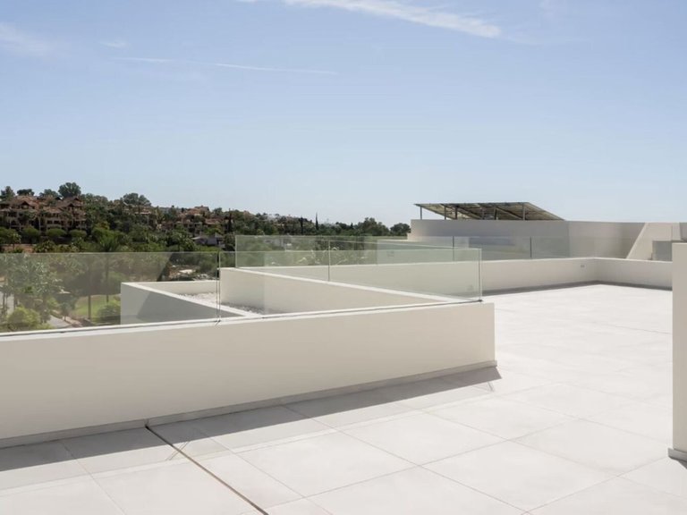 Villa for Sale in Estepona, Malaga 38