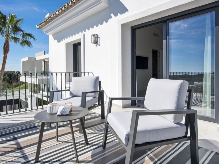 Villa for Sale in Benahavis, Malaga 12