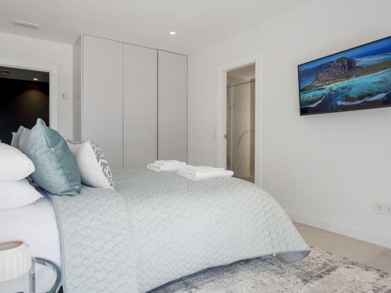 Villa for Sale in Benahavis, Malaga 49