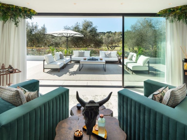 Villa for Sale in Nueva Andalucia, Malaga 6