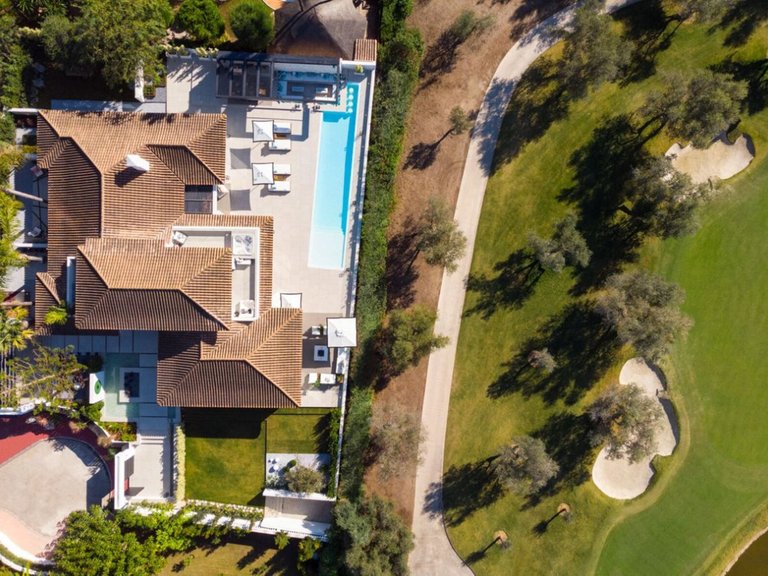 Villa for Sale in Nueva Andalucia, Malaga 31