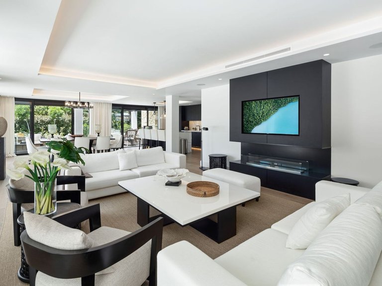 Willa na sprzedaż w Nueva Andalucia, Malaga 6