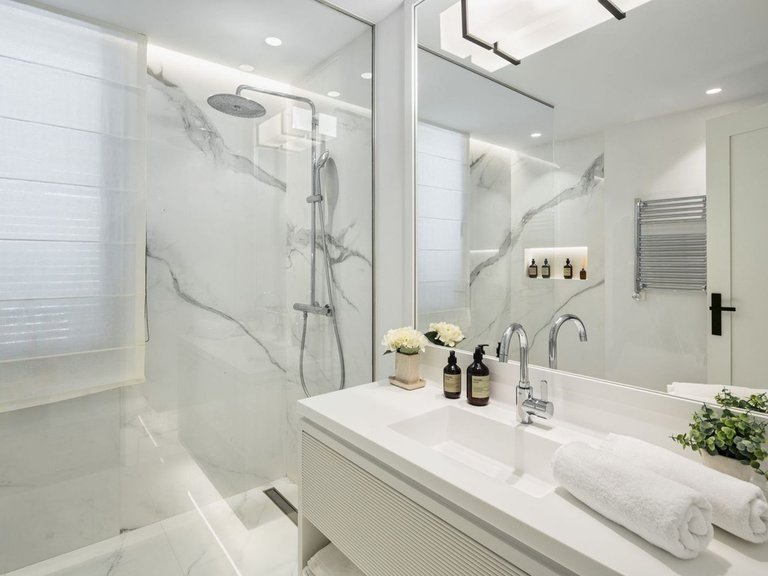 Willa na sprzedaż w Nueva Andalucia, Malaga 14