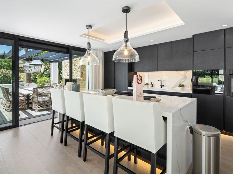 Willa na sprzedaż w Nueva Andalucia, Malaga 20