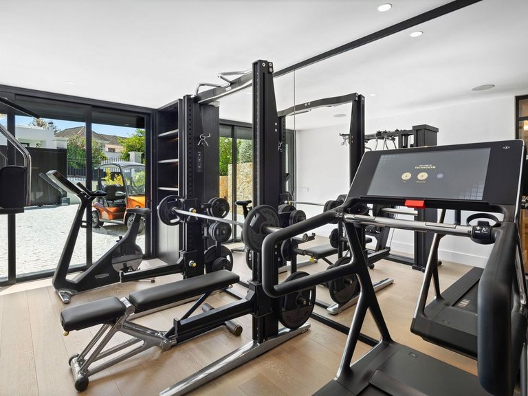 Willa na sprzedaż w Nueva Andalucia, Malaga 27