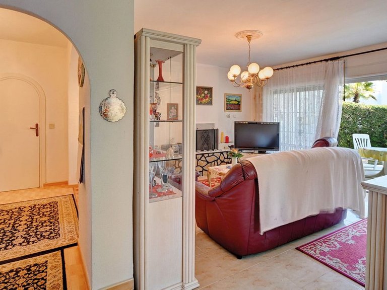 Villa for Sale in Marbesa, Malaga 8