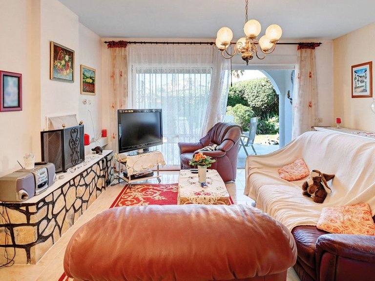 Villa for Sale in Marbesa, Malaga 5