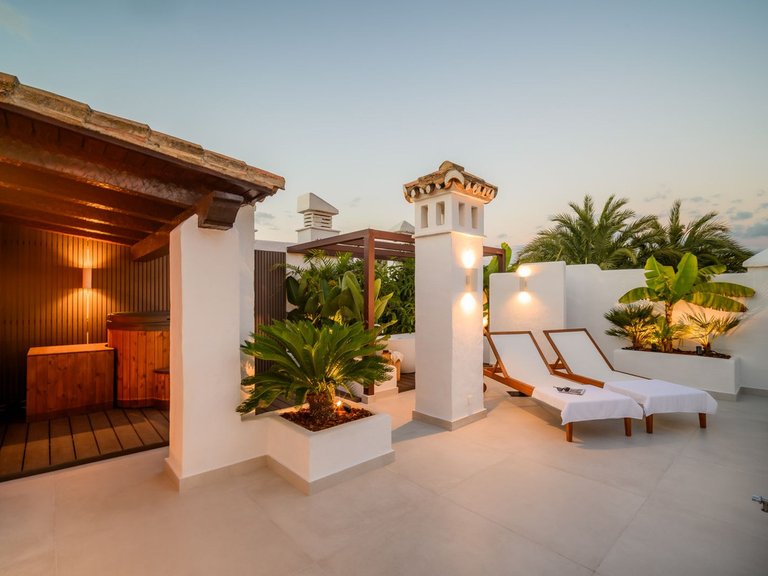Penthouse for Sale in Estepona, Malaga 5