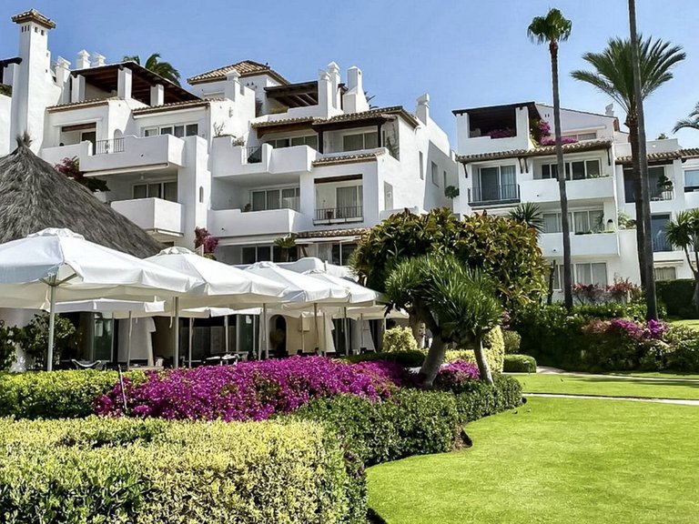 Penthouse for Sale in Estepona, Malaga 11