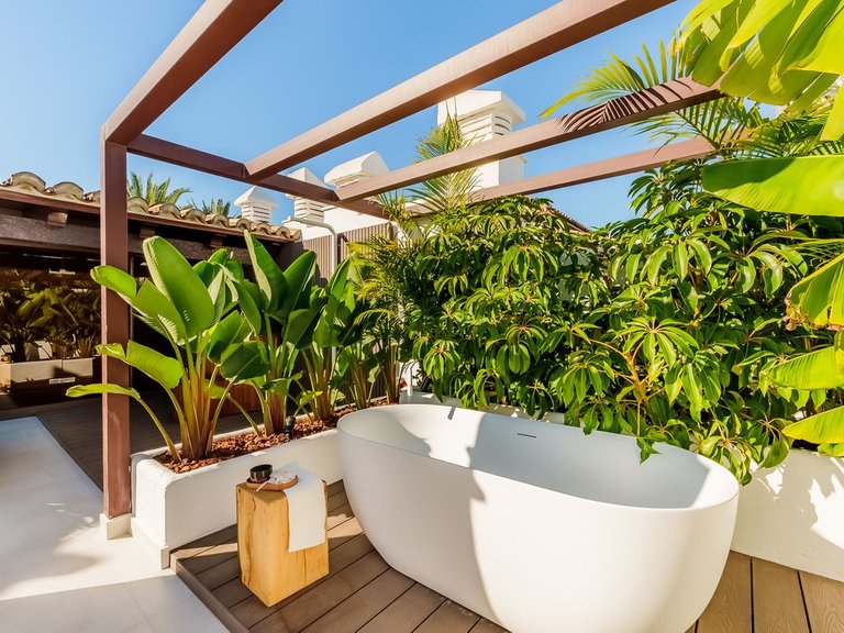 Penthouse for Sale in Estepona, Malaga 25