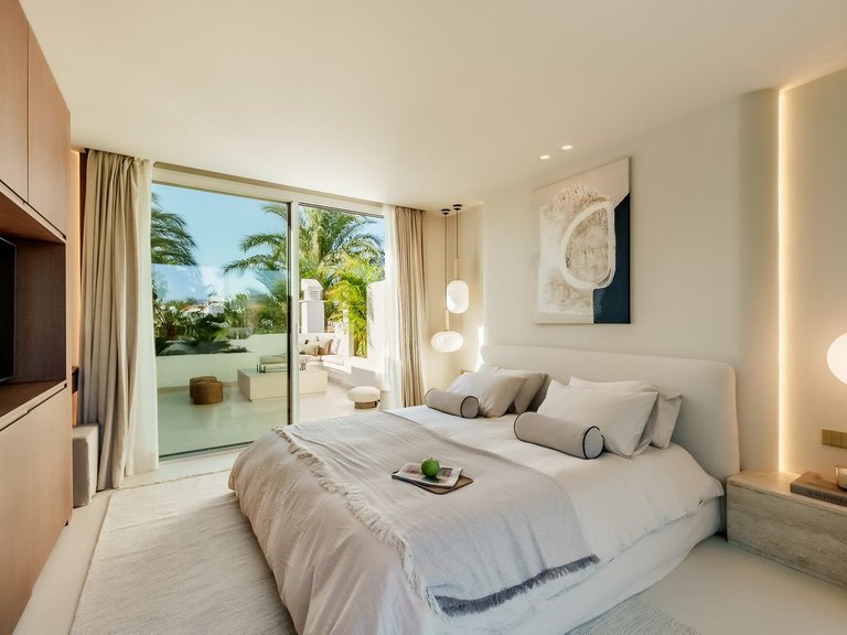 Penthouse for Sale in Estepona, Malaga 26