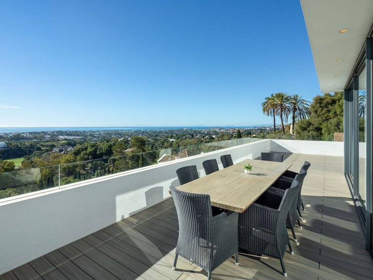 Villa for Sale in La Heredia, Malaga 5