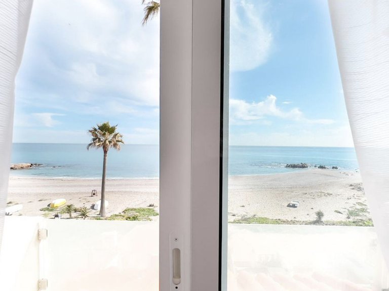 Town House for Sale in La Duquesa, Malaga 1