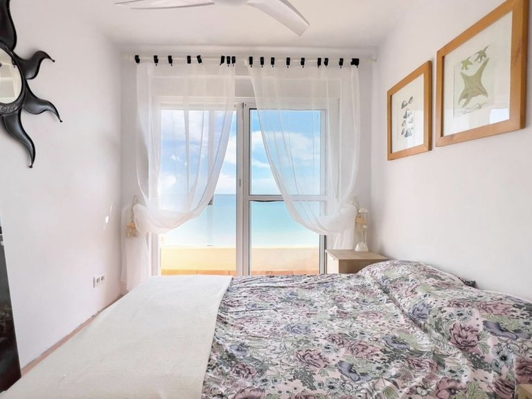Town House for Sale in La Duquesa, Malaga 9