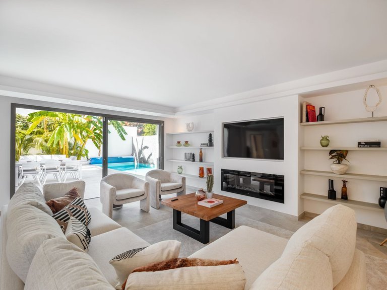 Villa for Sale in Marbella, Malaga 34