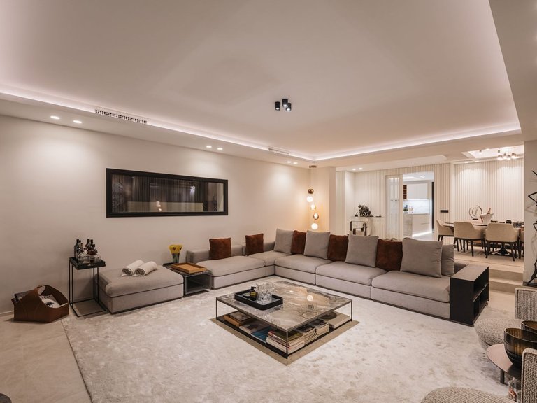 Villa for Sale in El Rosario, Malaga 17