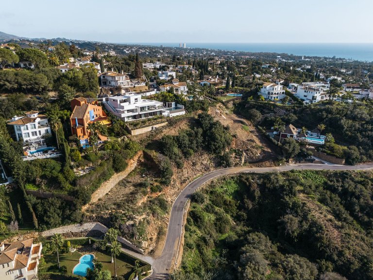 Villa for Sale in El Rosario, Malaga 38