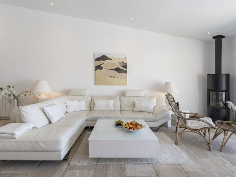 Villa for Sale in Marbella, Malaga 6