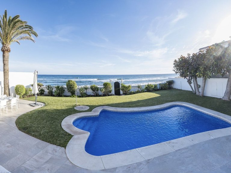 Villa for Sale in Marbella, Malaga 12