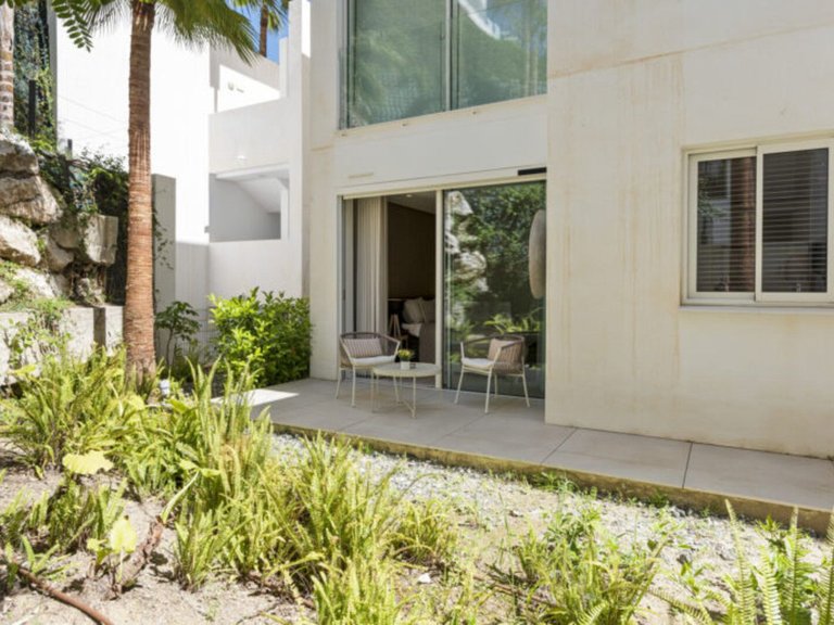 Apartment for Sale in Marbella, Malaga 28