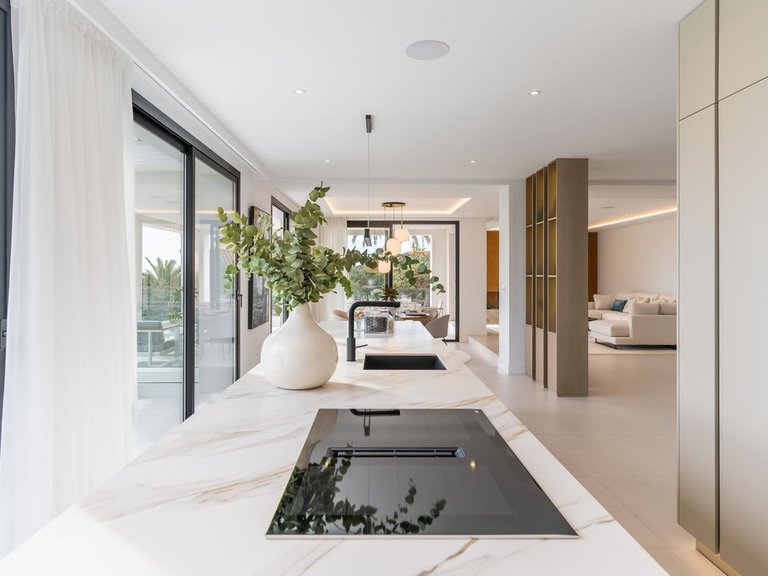 Villa for Sale in Marbesa, Malaga 49