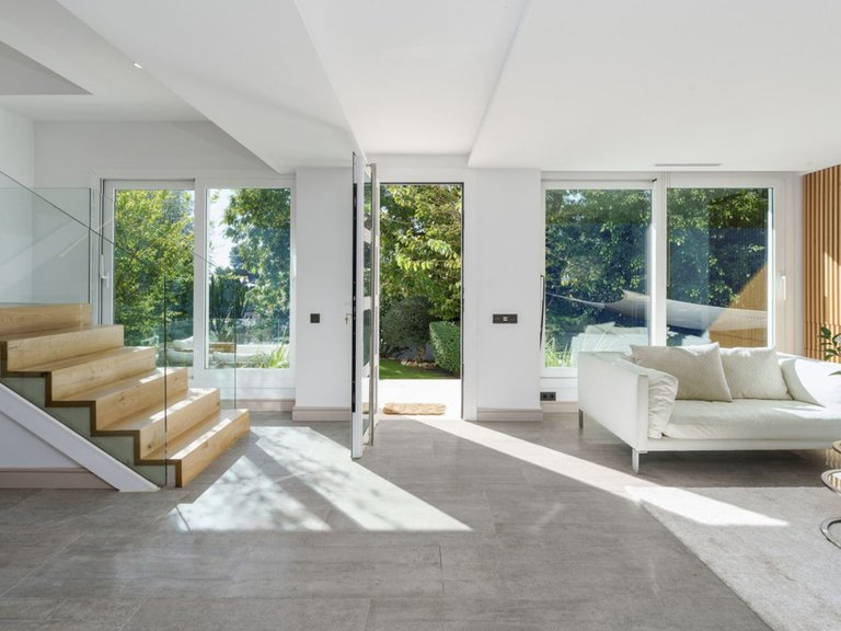 Villa for Sale in Marbella, Malaga 6