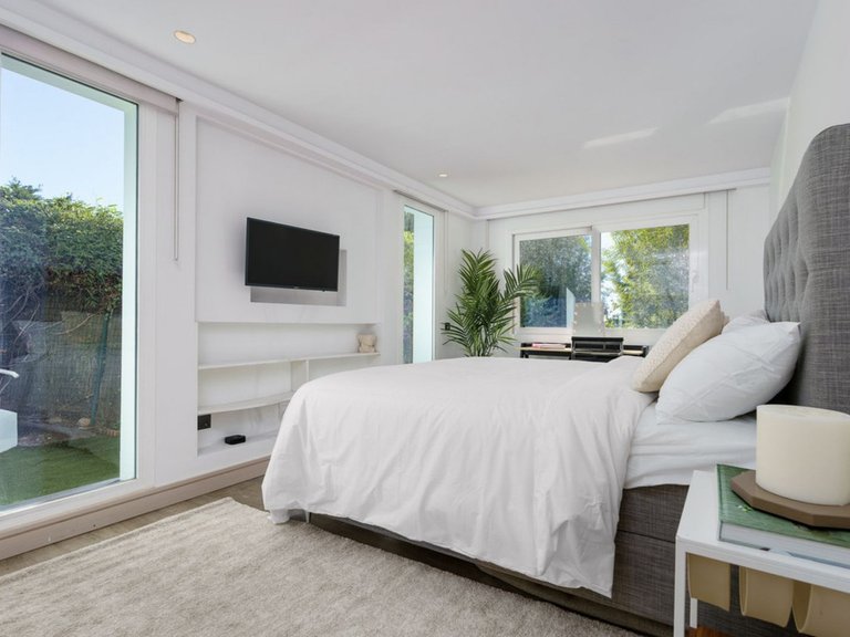 Villa for Sale in Marbella, Malaga 13