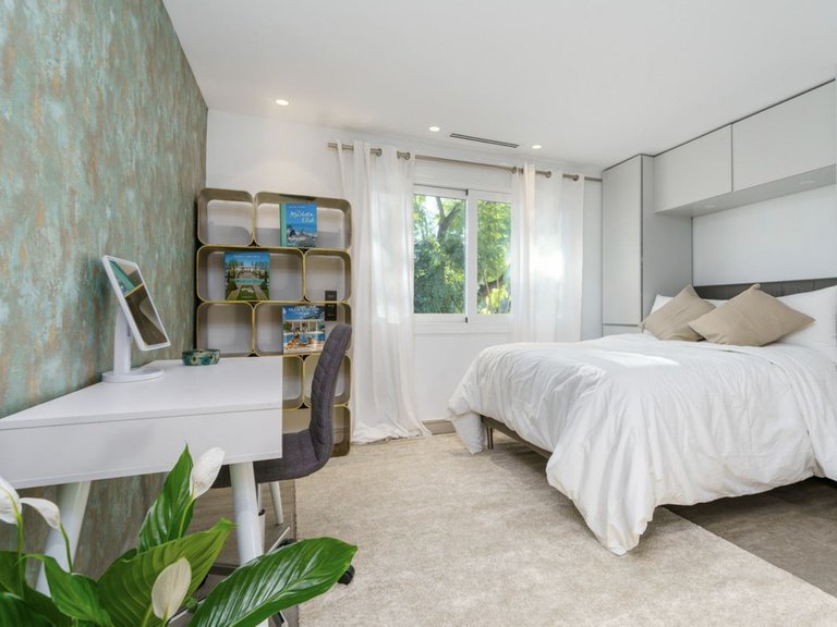 Villa for Sale in Marbella, Malaga 17
