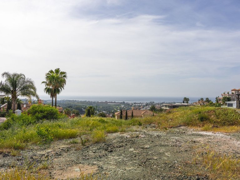Plot for Sale in Benahavis, Malaga 3